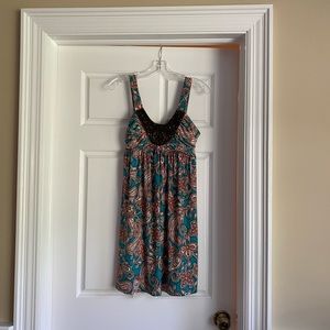 Women’s Sleeveless Dress